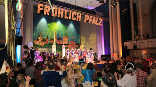 Gibt es nicht mehr: Prunksitzung der „Fröhlich Pfalz“ im Rosengarten.