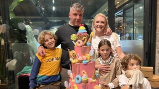 Familie Alan beim neunten Geburtstag von Tochter Su. In der Türkei ist für ihn Familienzeit angesagt, sagt Oguzhan Alan.