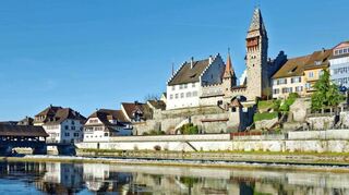 Aarau ist der Hauptort des Schweizer Kantons Aargau und gleichzeitig des Bezirks Aarau.