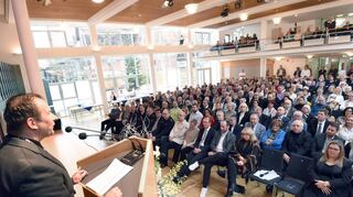 Bürgermeister Achim Weitz am Sonntag bei seiner ersten Neujahrsansprache im voll besetzten Bürgerhaus.