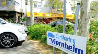 In Viernheim wird das Carsharing-Konzept schon seit einiger Zeit erfolgreich betrieben. Das Bild zeigt eine Station an der Theodor-Heuss-Allee.