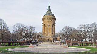 Die Sanierung der Becken am Wasserturm ist abgeschlossen.
