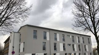 2018 hat die Gemeinde Heddesheim diese Unterkunft fertiggestellt, um Geflüchtete unterzubringen.