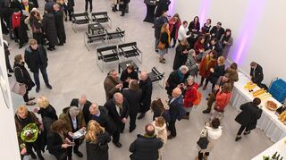 Das beeindruckende Atrium des neuen Museums Peter & Traudl Engelhornhaus in C 4.