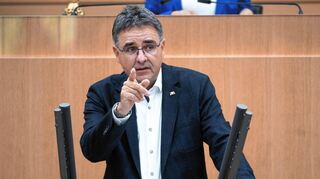 SPD-Landtagsabgeordneter Stefan Fulst-Blei wünscht sich ein Gesundheitszentrum mit Schwerpunkt auf geburtshilflicher Versorgung in Mannheim.