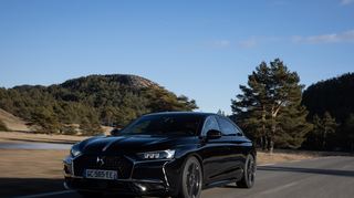 mid Groß-Gerau - DS 9 E-Tense 4x4 360 (2022): Der DS 9 vereint Leistungsfähigkeit mit Pariser Luxus Savoir-faire und Raffinesse.