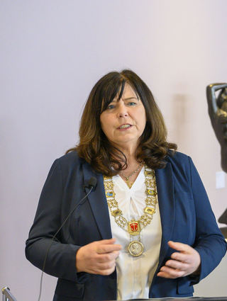 Rathauschefin Jutta Steinruck bei der Neujahrsrede 2023.