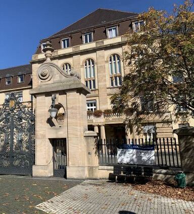 Das Klinikum wird erneut von seiner Vergangenheit eingeholt.