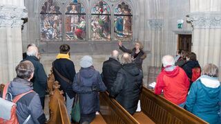 Kunsthistorikerin Martina Langel gibt Tipps, wie sich in der Speyerer Gedächtniskirche Schwerpunkte für eine Führung finden.
