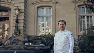 mid Groß-Gerau - DS Automobiles hat Julien Dumas als Markenbotschafter engagiert. Die Spitzengastronomie ist für den Hersteller ebenso wie die Kunst und die Mode ein Ausdruck französischer Lebensart.