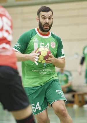 Alexander Schreiber ist mit Friedrichsfeld klarer Favorit im Derby.