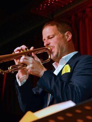 Thomas Siffling mit seinem Lieblingsinstrument.