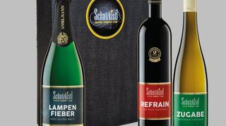 Das Weinkistl aus dem Schatzkistl enthält ein gut abgestimmtes Trio aus "Lampenfieber", "Refrain" und "Zugabe".