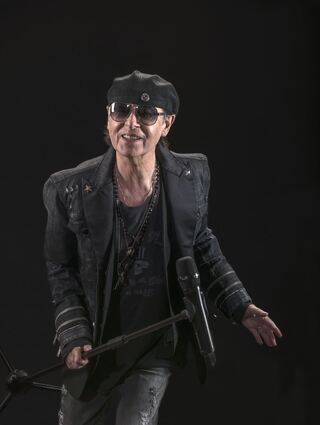 Hat schon vor 50 Jahren im Rosengarten gesungen: Klaus Meine.