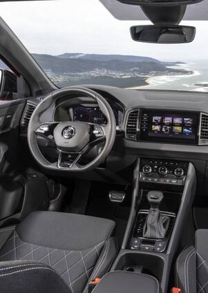 Aufgeräumt und bedienungsfreundlich ist das (digitale) Cockpit gestaltet.