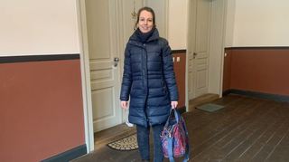 Bei Hausbesuchen erkundigt sich Hebamme Karolin Huschak nicht nur nach dem Wohlbefinden der Kinder, sondern auch nach dem der Eltern.