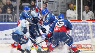 , Adler Mannheim vs. ERC Ingolstadt, DEL Eishockey Adler Mannheim 22/23, © Copyright: AS Sportfoto / Soerli Binder, www. as-sportfoto.de,