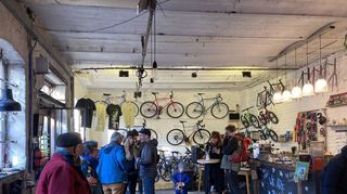 Wiedereröffnung: Bei Basement Bikes wurde vergangene Woche gefeiert – und wird ab sofort zu den gewohnten Öffnungszeiten wieder gearbeitet.