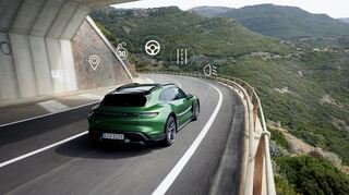 mid Groß-Gerau - Mit Hilfe von Porsche Connect Partner Services kann die Kilometerleistung direkt aus dem Fahrzeug übertragen werden.