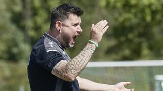 TSG-Trainer Niki Antos hat einen guten Mix in Rheinau beisammen.