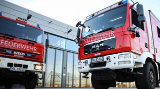 Das neue Fahrzeugkonzept – hier zwei Löschfahrzeuge der Freiwilligen Feuerwehr Neckarau – ist schon fertig und sieht eine einheitliche Ausstattung von Berufs- und Freiwilliger Feuerwehr vor.