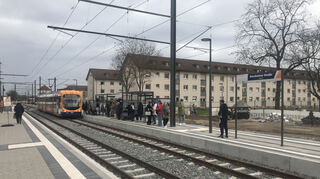 An der umgebauten Haltestelle Bensheimer Straße kann man künftig von der Franklin-Bahn in die Linie 5 umsteigen.