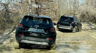 mid Balocco - Auf einer leichten Geländestrecke schneidet der kleine Elektro-SUV selbst mit Frontantrieb gut ab.