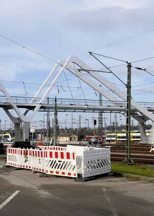 Die Heilbronner Brücke ist nach wie vor gesperrt.