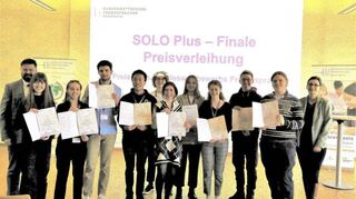Zehn Schülerinnen und Schüler erhielten einen ersten Preis.