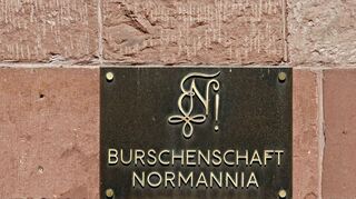 Am Heidelberger Landgericht wird der Prozess gegen drei Burschenschaftler aus Köln und Heidelberg neu verhandelt.