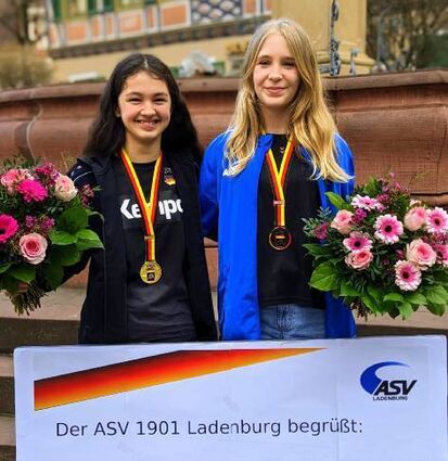 Für HaliljaAzimov (l.) und Marlene Scalzo hat sich das Training gelohnt.