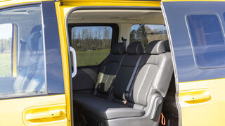 mid Frankfurt - In der zweiten Reihe finden sich zwei Isofix-Halterungen.