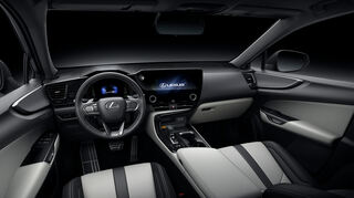 mid Groß-Gerau - Komfortzone: das Cockpit des Lexus NX.
