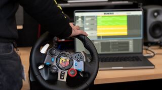 mid Groß-Gerau - Das Gebrüll des vollelektrischen Abarth 500e wurde in mehr als 6.000 Stunden kreiert.