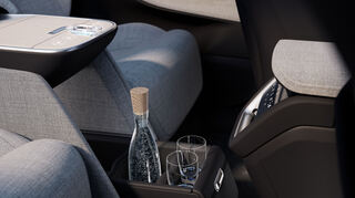 mid Groß-Gerau - Komfortzone: Der Volvo EX90 "Excellence" ist auf Fond-Passagiere ausgerichtet.