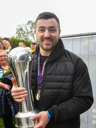 Jannik Kohlbacher mit dem Objekt der Begierde.