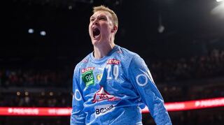 David Späth, das Emotionen-Bündel. Der Youngster war eine der prägendsten Figuren in der Verlängerung des Pokalfinales gegen Magdeburg.