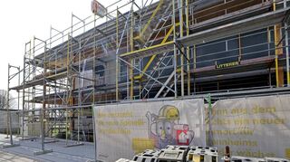 Noch viel zu tun: die Grundschul-Baustelle auf Spinelli vor wenigen Tagen. In diesem Jahr werden hier keine Kinder mehr unterrichtet.