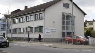 Bürogebäude von DyStar in der Lagerhausstraße in Ludwigshafen. Die Fabrik selbst befindet sich auf dem Gelände der BASF.