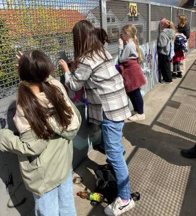 Ungewöhnliche Ein- und Ausblicke gibt’s beim Jane-Jacobs-Walk.