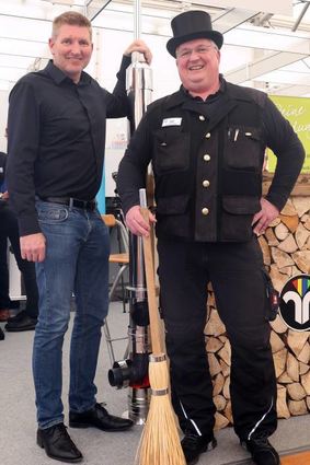 Sehr gefragt: Thorsten Badent (l.) und Karsten Schüßler.