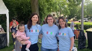 Die aktuelle Vorstandsvorsitzende der Elterninitiative, Julijana Grätz (von links), mit ihren Vorgängerinnen Michaela Boll und Annette Knapp-Wallenwein.