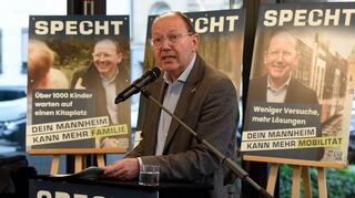Der Sicherheits- und Finanzdezernent Christian Specht wird bei der Oberbürgermeisterwahl vom bürgerlichen Lager unterstützt.