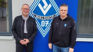 Vizepräsident Horst Seyfferle (l.) und Jugendleiter Matthias Findeisen haben den Umbau am Alsenweg in verantwortlicher Rolle gestaltet.