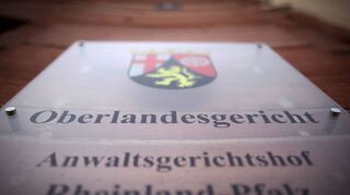 Hier beginnt der Prozess gegen die mutmaßlichen Rechtsterroristen.