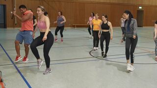 Sportler und Sportlerinnen des TGV Rosengarten proben bereits eifrig für ihre Auftritte beim Hessischen Familientag im Juli in Lampertheim.