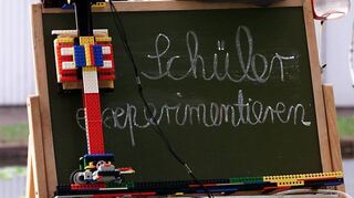 „Schüler experimentieren“ ist die Junior-Kategorie von „Jugend forscht“.