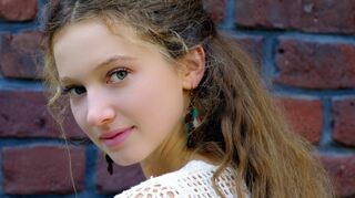 Ayla Janssens (20) geht konsequent ihren Weg ins Musikgeschäft: Ihr Traum ist das Studium an der Popakademie.
