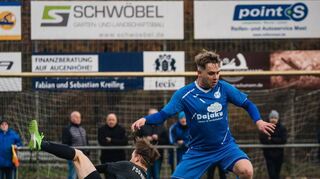 Maximilian Hödl (r.) feierte ein starkes Comeback. Beim Erfolg in Auerbach traf er in der Nachspielzeit zum Endstand.