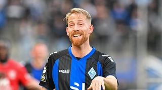 Mit Marc Schnatterer verabschiedetet sich eine absolute Fußball-Größe aus Mannheim. Schnatterer beendete sogar seine Karriere.